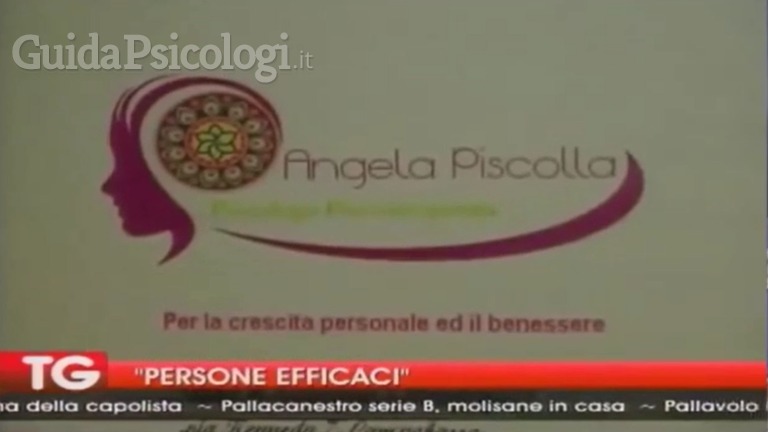 Nello studio della dottoressa Angela Piscolla