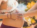 Accompagnare la gravidanza e la neogenitorialità con le terapie espressive