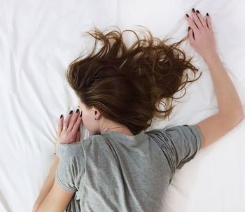 Dysania: quando alzarsi dal letto diventa impossibile