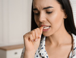 Cos'è l'onicofagia? 7 Consigli per sapere come smettere di mangiarsi le unghie