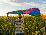 Cos’è il supporto psicologico per le persone LGBTIQA+? Un Viaggio di Crescita all