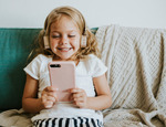 Bambini e smartphone: Può influenzarne lo sviluppo?