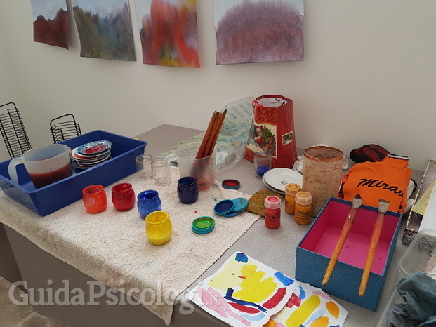 laboratori di pittura (per grandi e piccoli)
