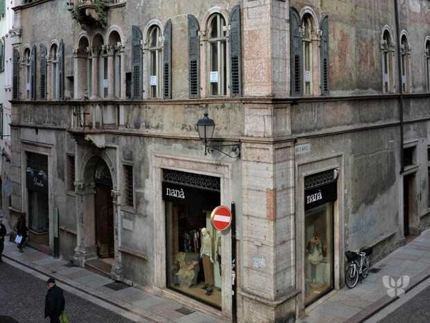 Studio esterno - incrocio via Suffragio (destra) con Via San Marco (sinistra)